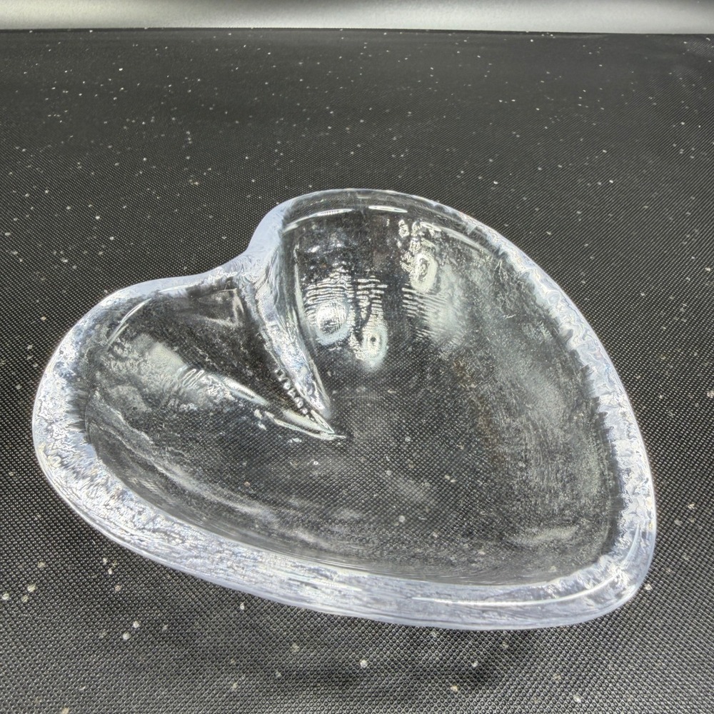Simon Pearce Hand Blown Glass Heart Bowl Clear Textured Crystal Signed 5 Inch - Picture 4 of 12